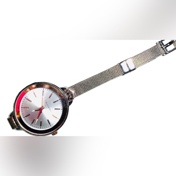 Tahari Rose Gold Dial Women's Jeweled Mesh Strap Band Watch - Metallic Multi - Picture 4 of 4